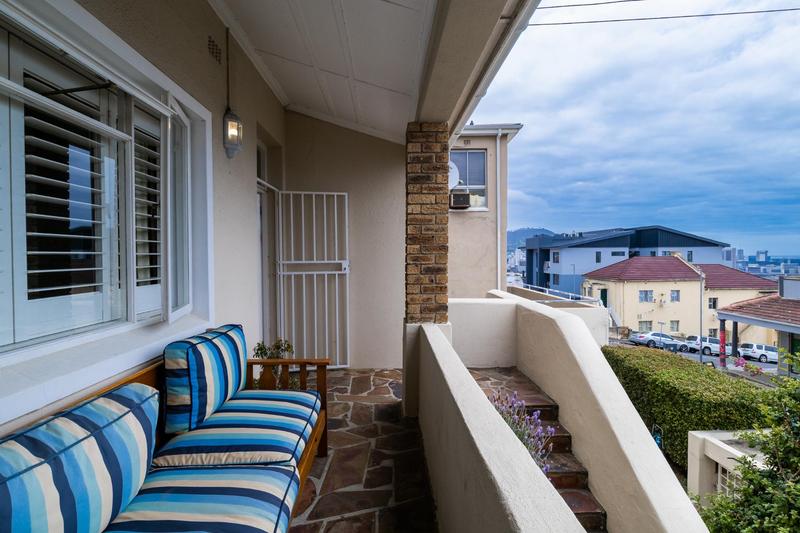 2 Bedroom Property for Sale in Walmer Estate Western Cape